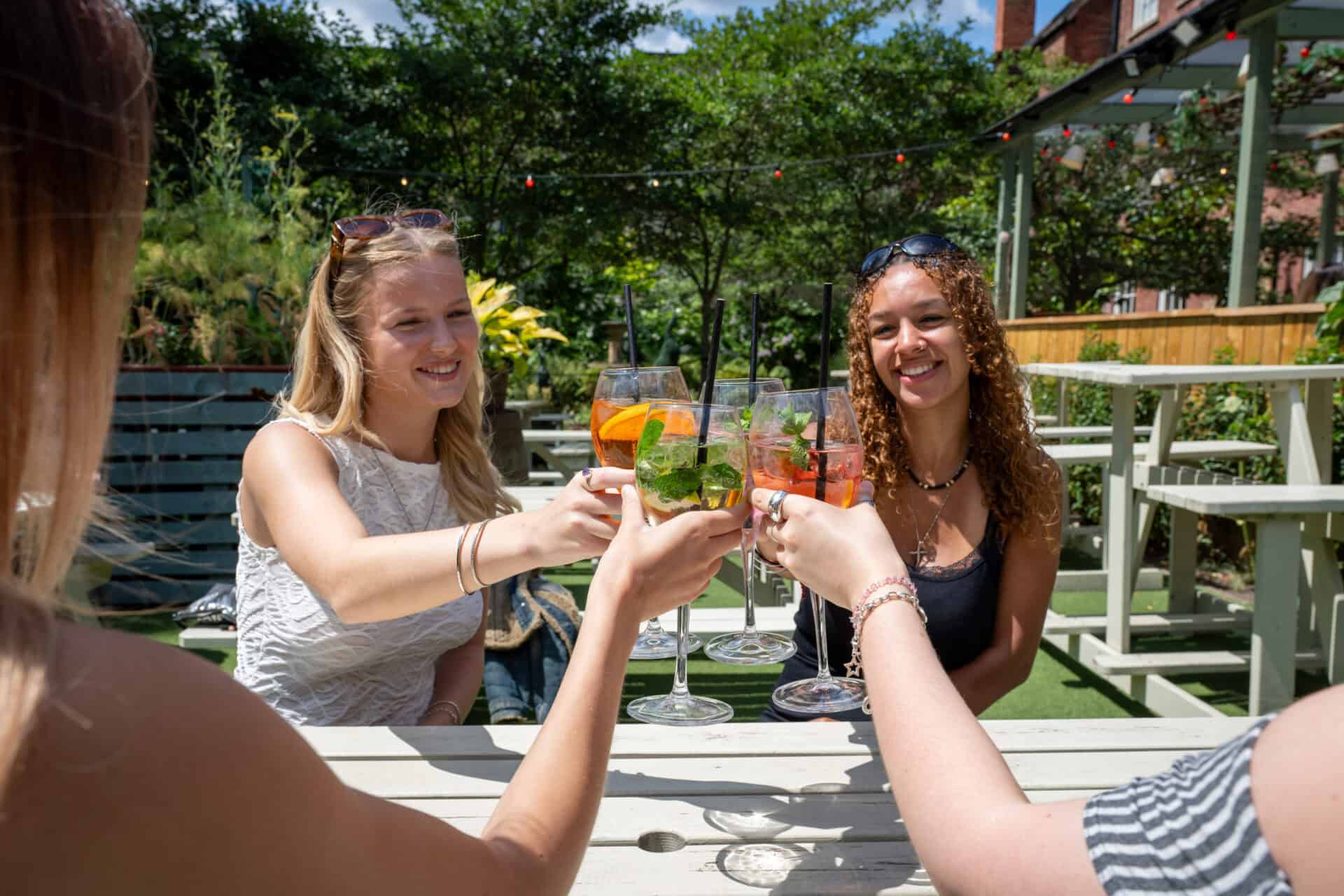 Main Page - DSC 6879